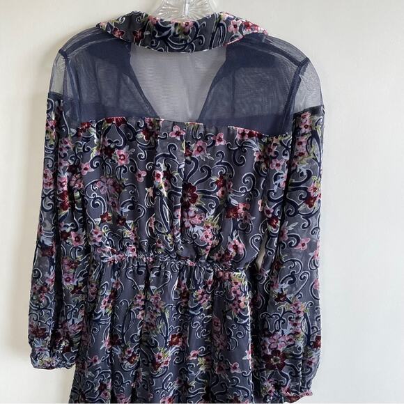 Moon River Navy Velvet Floral and Mesh Long Sleeve Mini Dress - Picture 6 of 9
